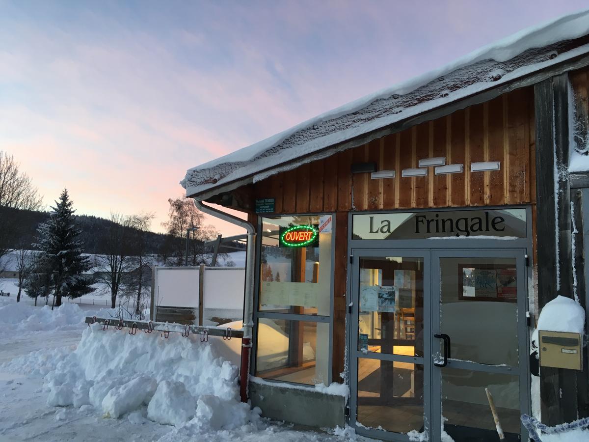 Hotel Les Tremplins La Chaux Neuve Buitenkant foto