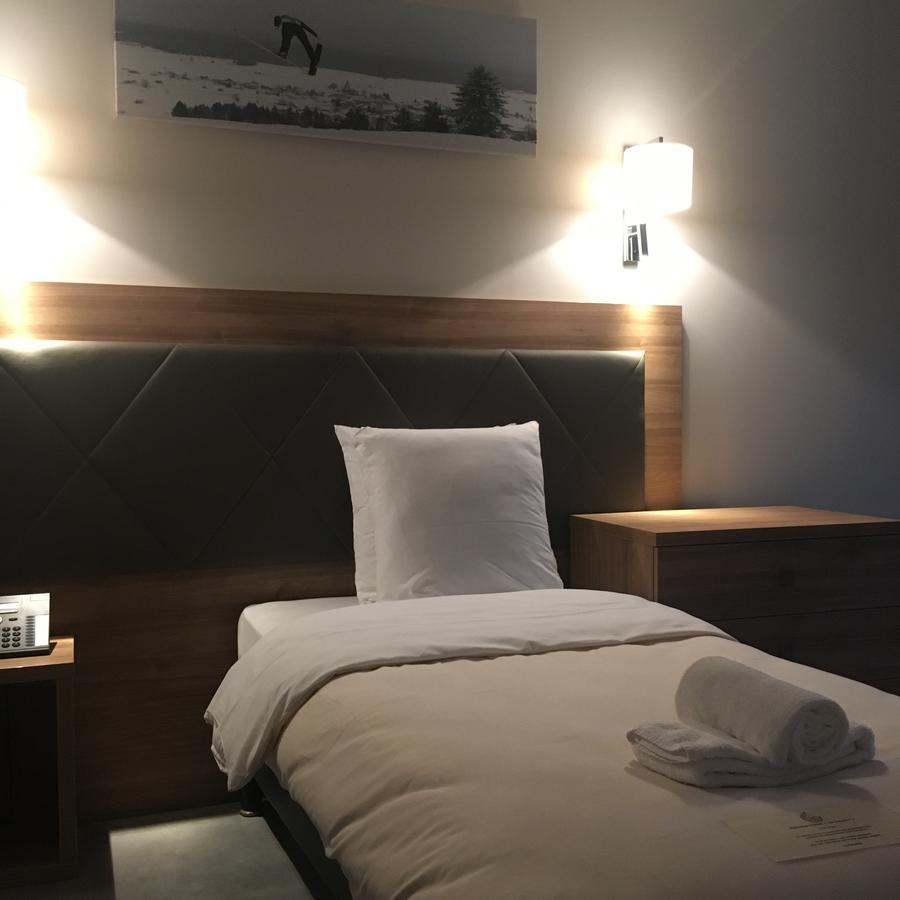 Hotel Les Tremplins La Chaux Neuve Buitenkant foto
