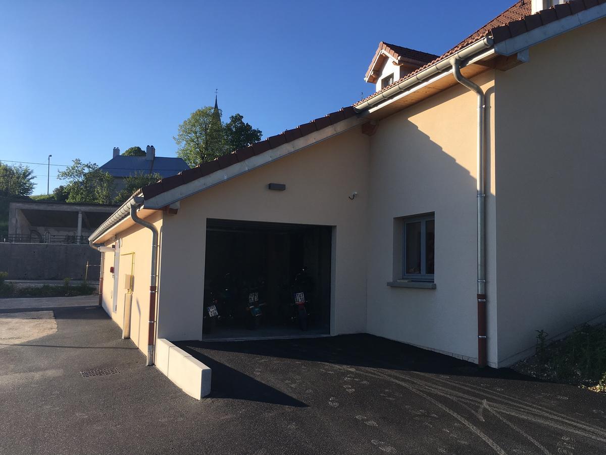 Hotel Les Tremplins La Chaux Neuve Buitenkant foto